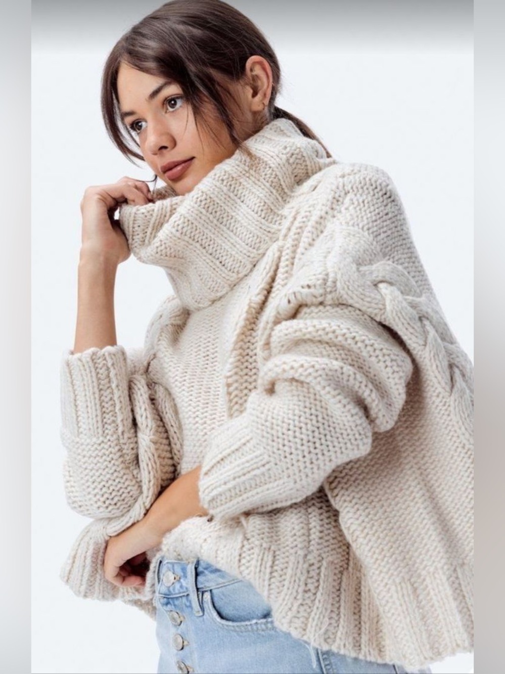 Lovestitch James Cable Knit Wool Blend Chunky Sweater